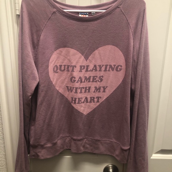 Sweater - Picture 4 of 4